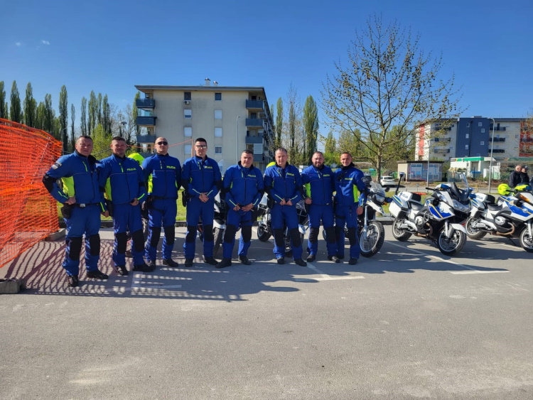 Slika /PU_SiM/AA NOVE Ilustracije/PROMET/Trening vožnja motoristi/naslovna web.jpg